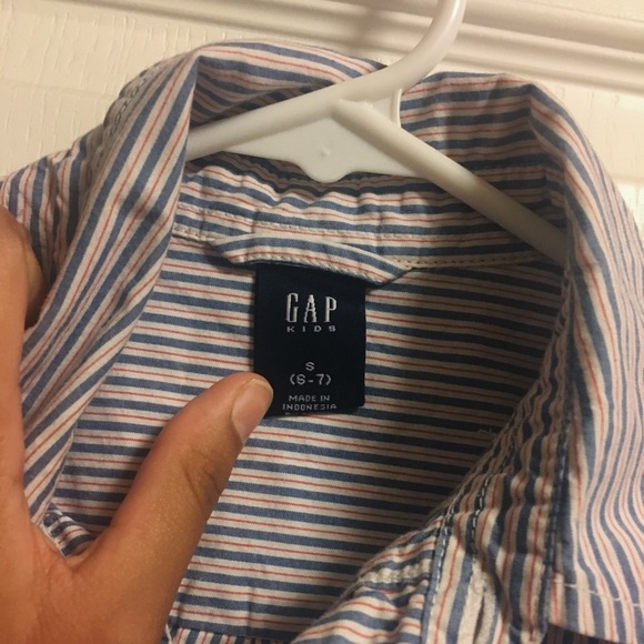 GAP TOP - Picture 2 of 5